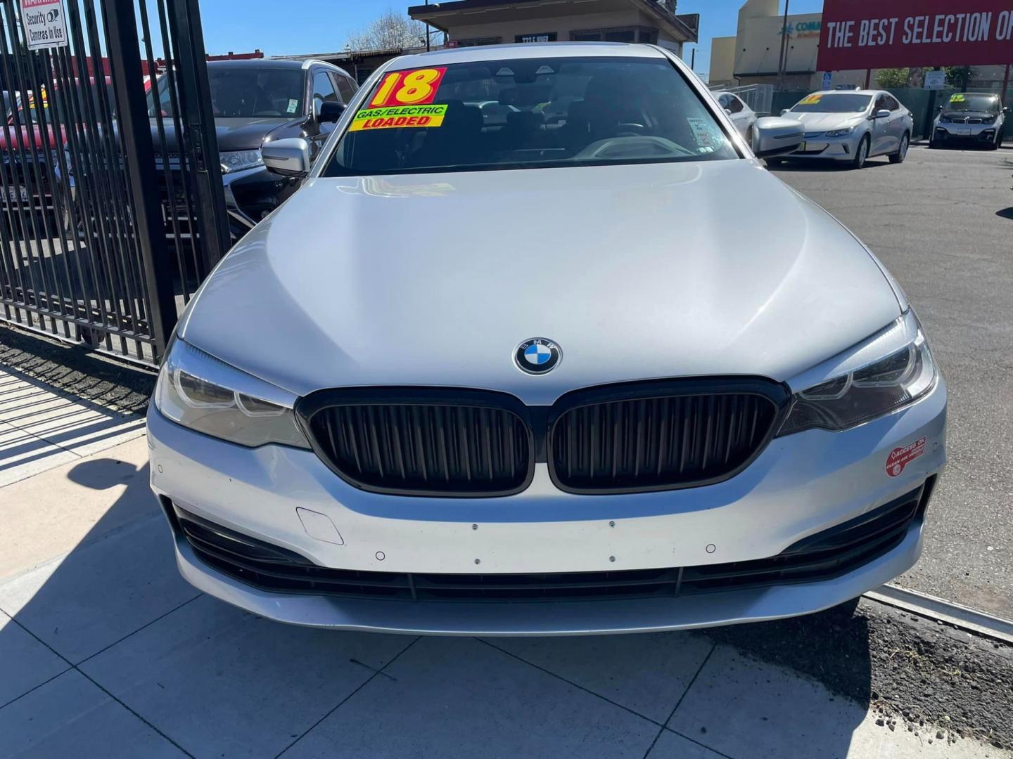 2018 SILVER /BLACK BMW 5-Series 530e iPerformance (WBAJA9C55JB) with an 2.0L L4 DOHC 16V TURBO HYBRID engine, 8A transmission, located at 744 E Miner Ave, Stockton, CA, 95202, (209) 944-5770, 37.956863, -121.282082 - Photo#2